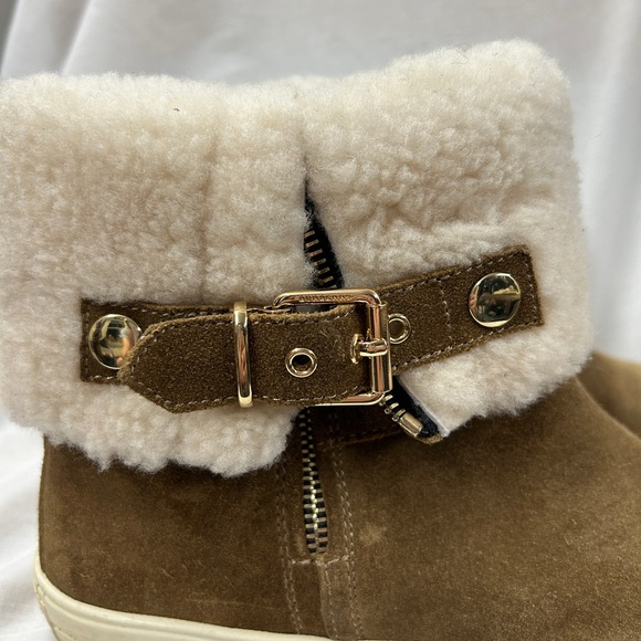 Burberry suede and fleece booties, EU 37.5 - Picture 3 of 12